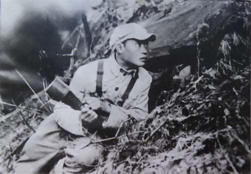 ike200710001_005.jpg