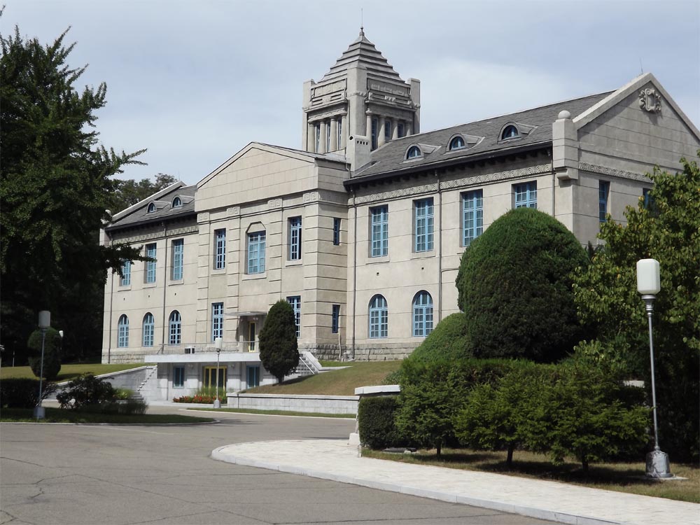 ike201227013_001.jpg