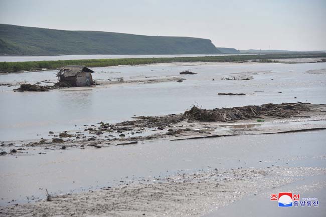 ike201121003_012.jpg