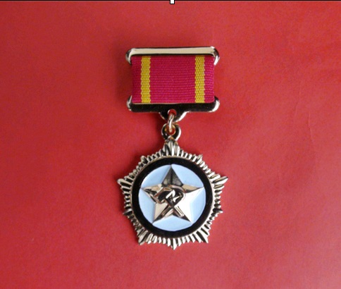 IKE190422011_509.jpg