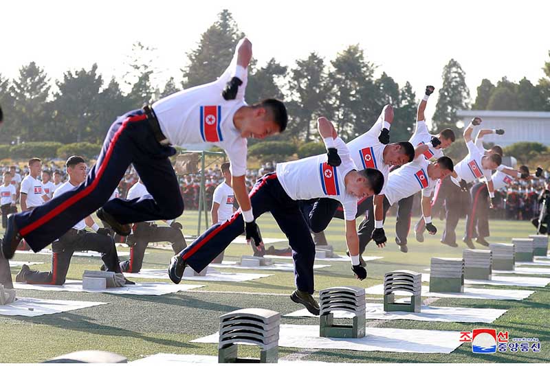 ikn221013012_002.jpg