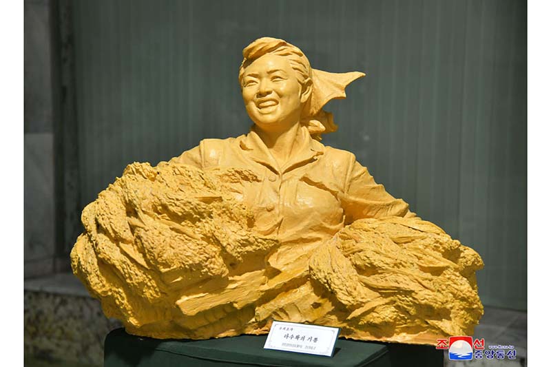 ikn231005011_001.jpg