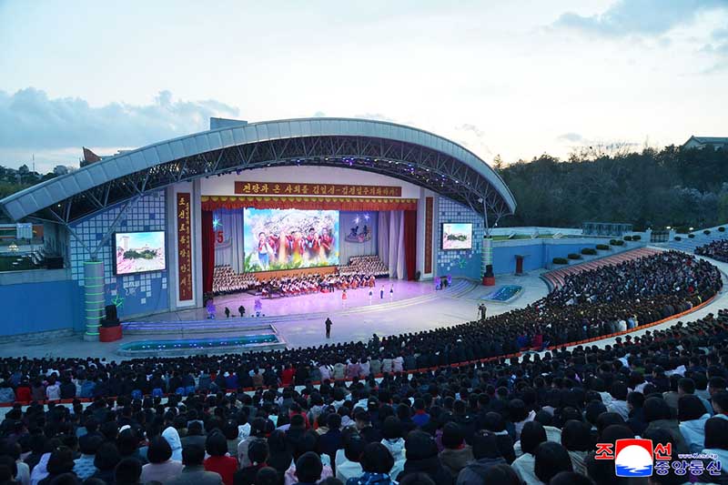 ikn250414015_003.jpg